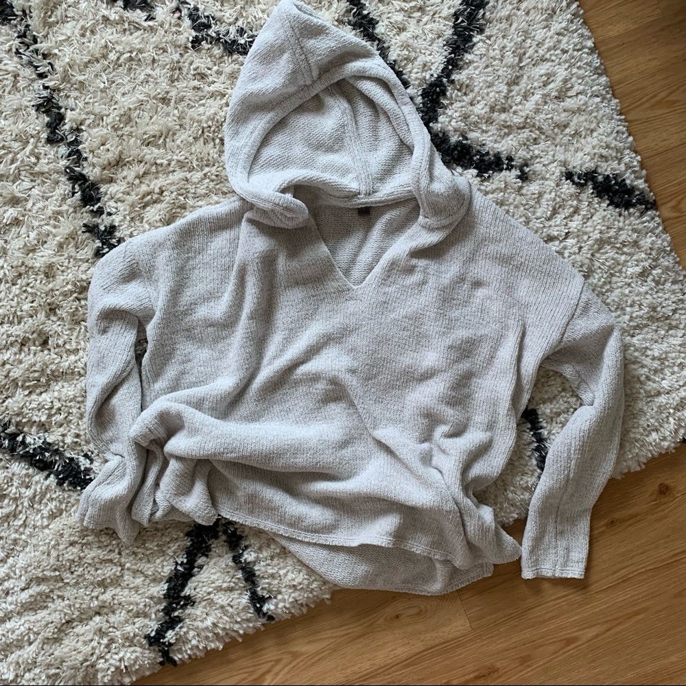 Aerie Super Soft V-Neck Hooded Sweater